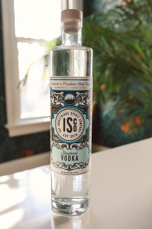 STRUCTURAL VODKA THE INDUSTRIOUS SPIRIT CO RHODE ISLAND 750ML